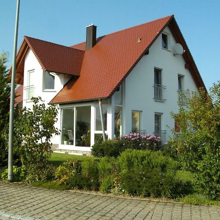 Ferienwohnung Belisa Бургау Екстериор снимка